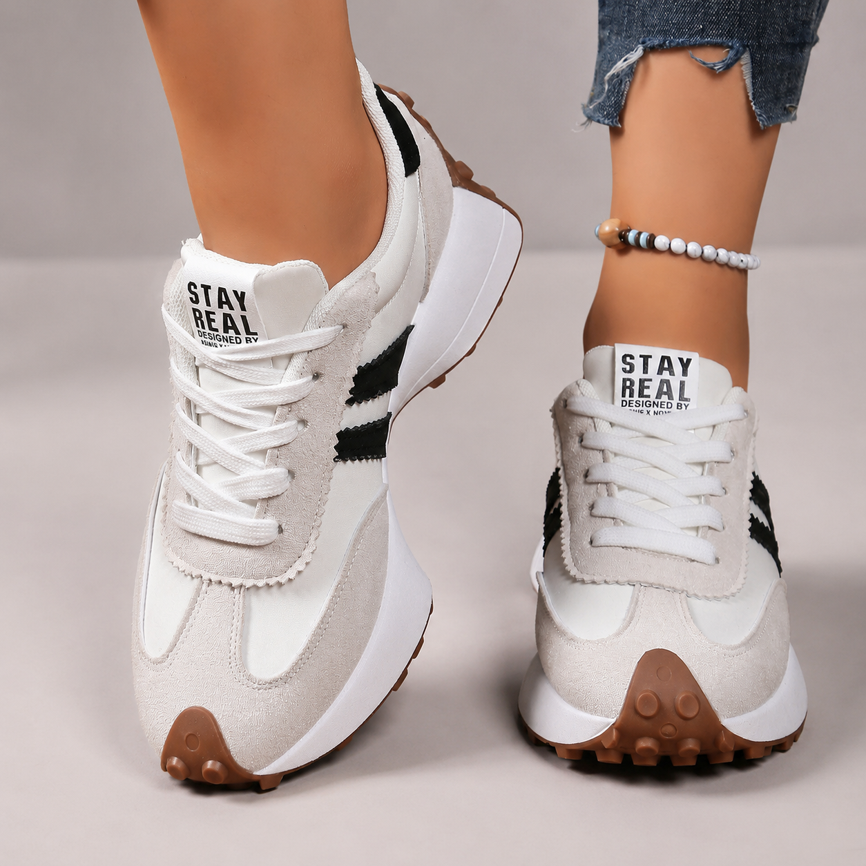 Sophia Sneakers