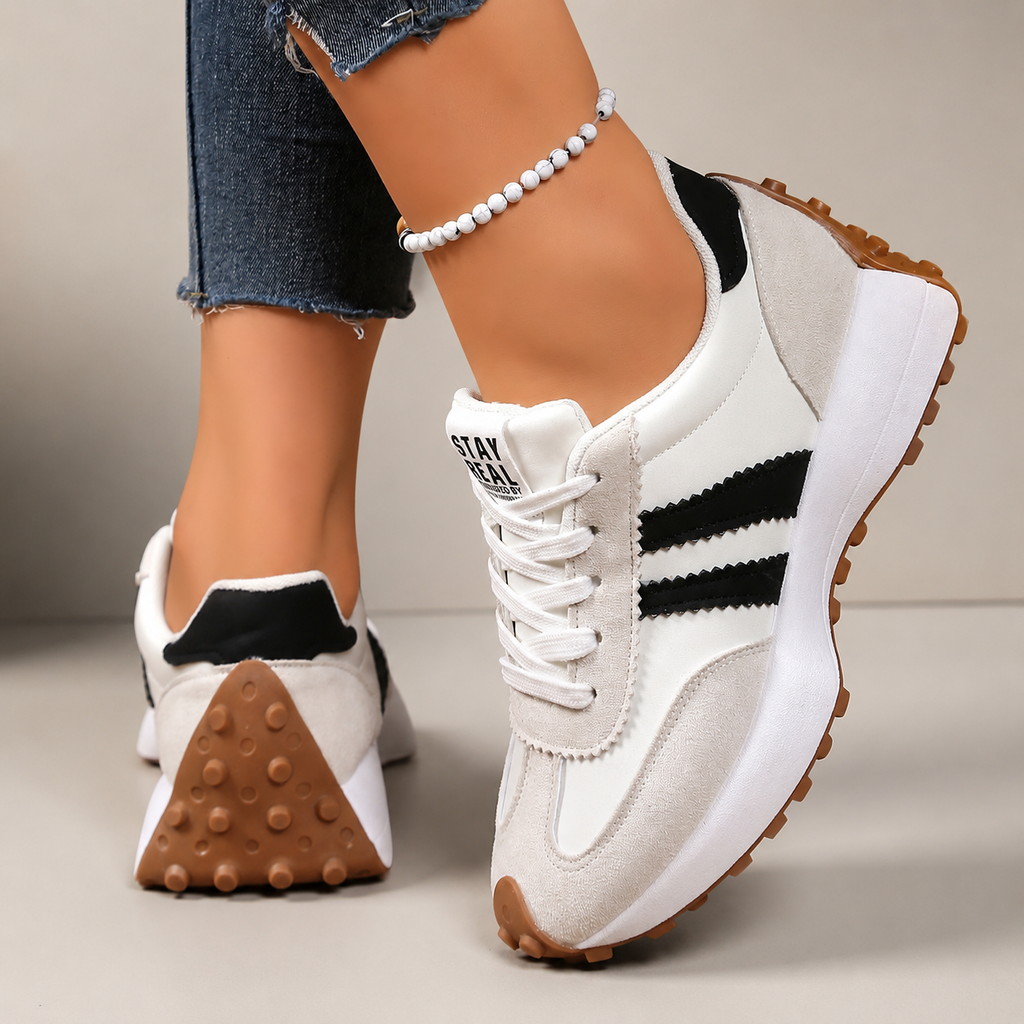 Sophia Sneakers