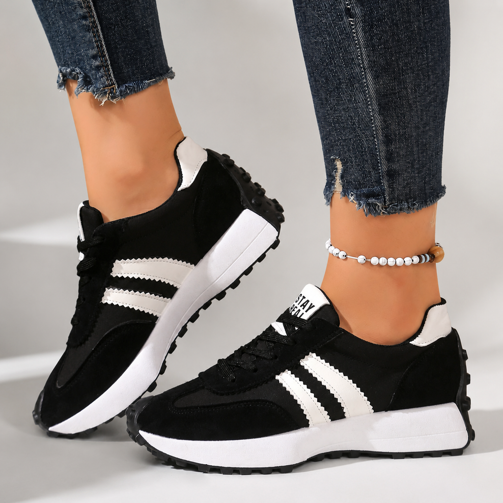 Sophia Sneakers