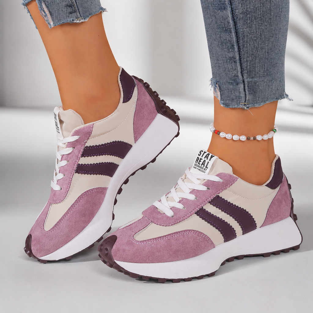 Sophia Sneakers