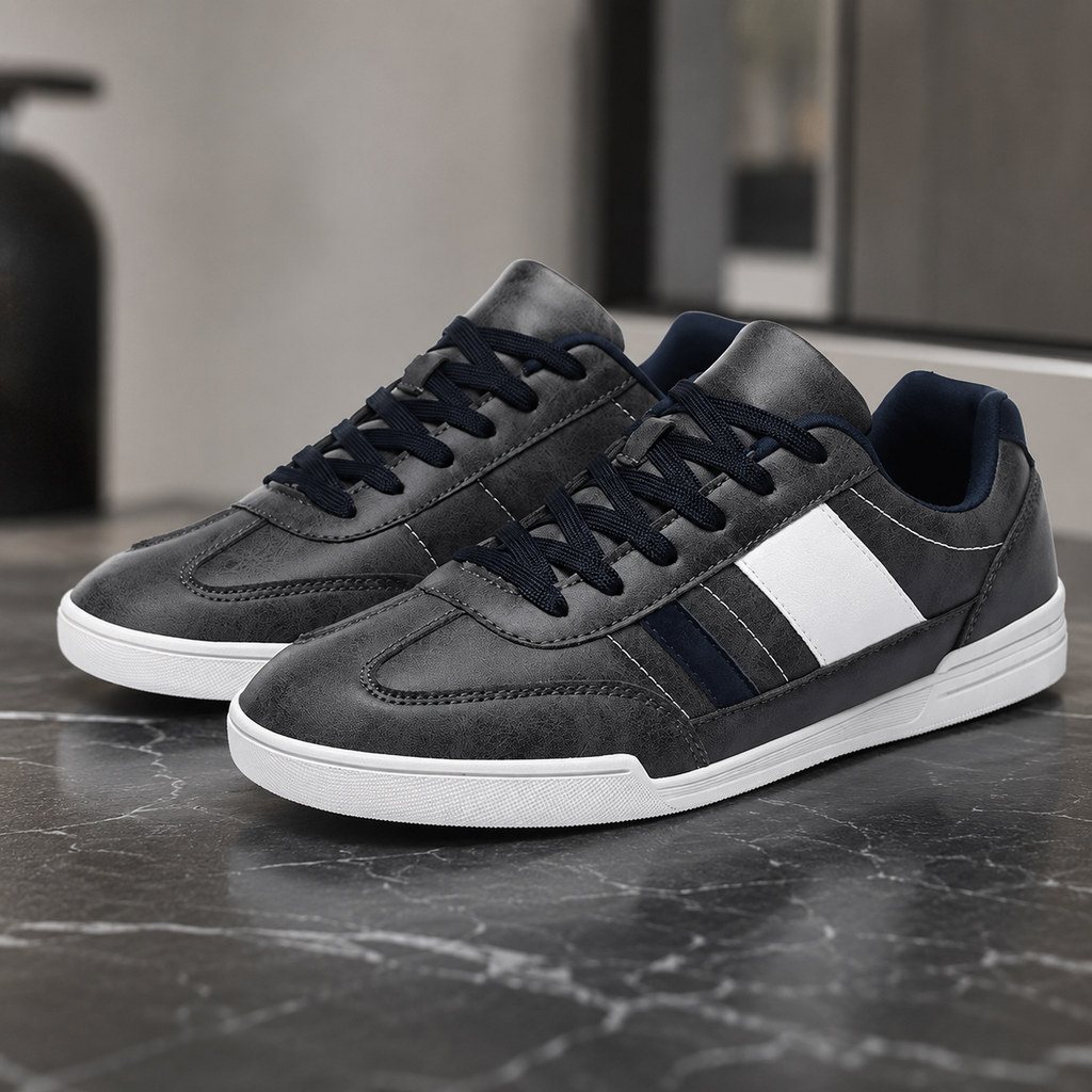 Collins Classic Sneaker